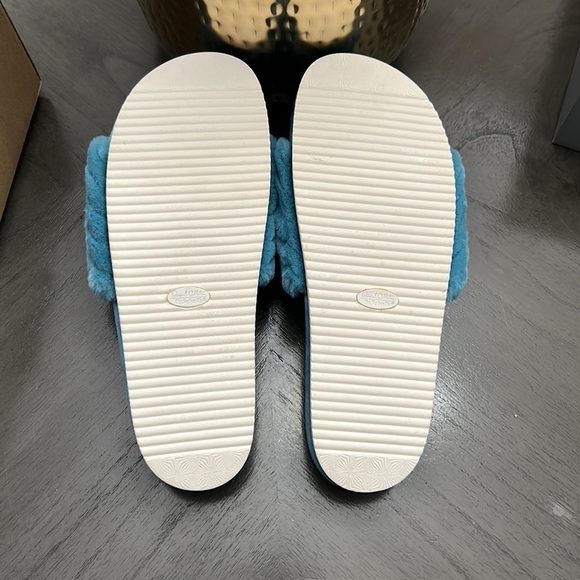 Original Collection by Dr. Scholl's OG Faux Fur Buckle Detail Slide Sandals - Picture 3 of 9